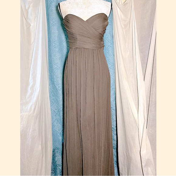 Jenny Yoo Dresses & Skirts - Jenny Yoo Silk Chiffon Strapless Sweetheart Neckline Gown